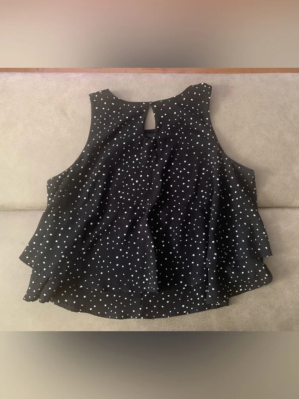 Seventeen Womens Black Polka Dot Sleeveless Tiered Flowy Top Size Large